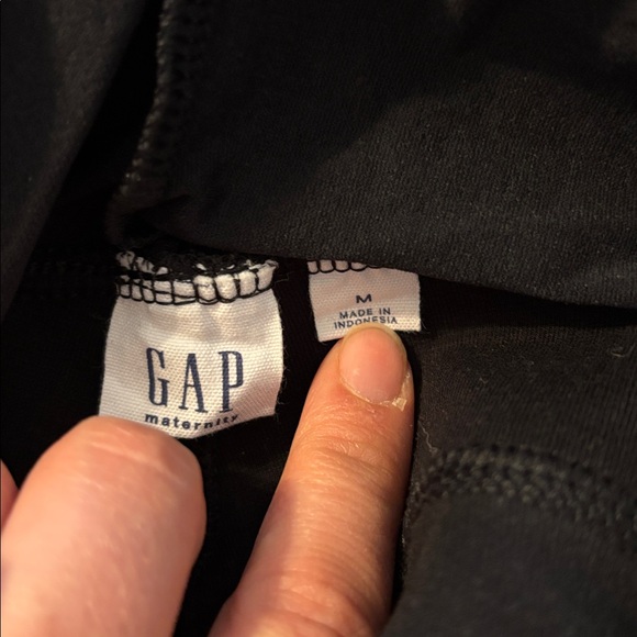 GAP Maternity Classic Black Leggings - Picture 1 of 2